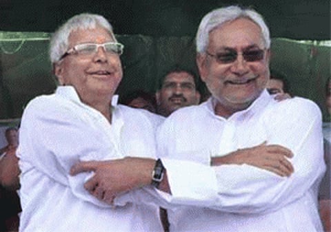 Nitish, lalu not to share dias again