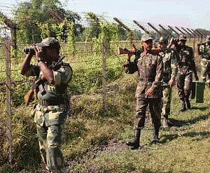 3 militants killed as army foils infiltration bid