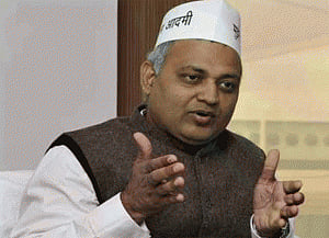 Bharti refutes charges of harassment by wife