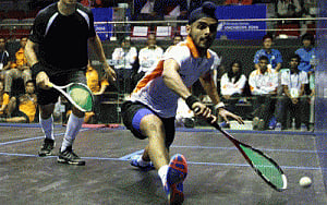 Harinder storms into the final