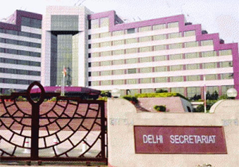 DHARAMPAl GETS DWARPAl: SECRETARIAT FIlES 'GUARDED' SECRET