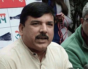 No party has mechanism to check education degrees, says AAP