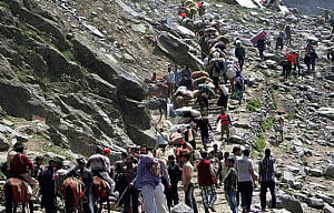 6th batch of 2,128 pilgrims leaves for Amarnath yatra