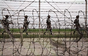 Pakistan violates ceasefire again