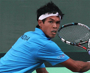 Somdev brings India back, beats Daniell to level tie at 2-2