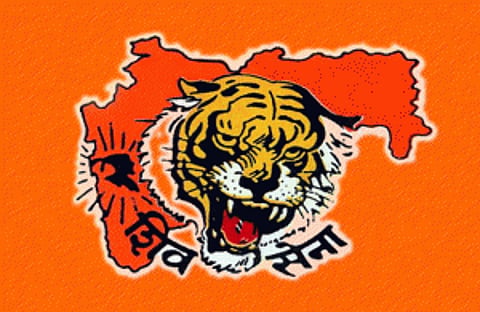 Farmers' curse can ruin everything, Sena warns Maha govt