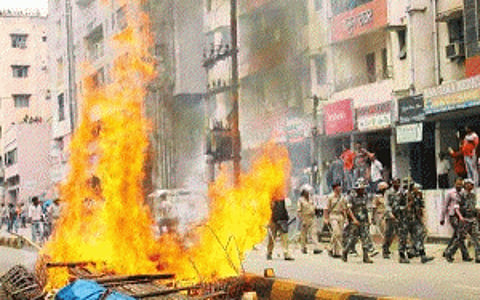 Curfew relaxed in 4 trouble-hit areas, withdrawn in rest parts