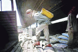 lafargeHolcim inks Rs5k-cr cement plant deal with Birla Corp