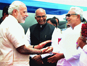 Modi pledges Rs1.65l cr to Bihar