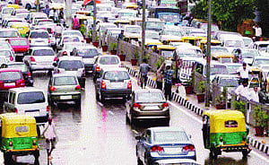 Untimely morning rain takes Delhiites by surprise