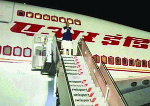 Air India places Rs8-crore Khadi amenity kits order