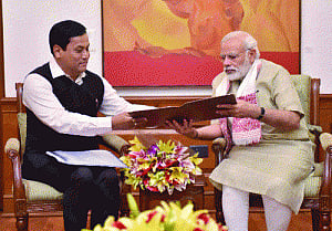 Sonowal meets Modi, seeks financial support