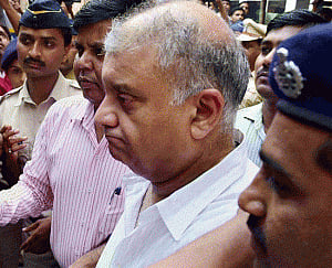 Court asks CBI to file reply on Peter's bail plea by Jan 16