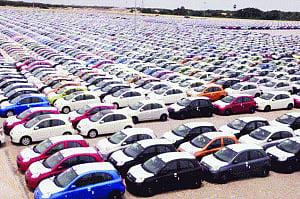 Car sales up for 14th straight month, surges 13% in December