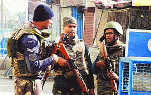 Merely cosmetic! Pak nabs only small fries