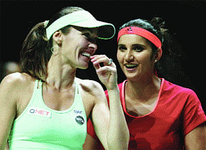 Unstoppable Sania-Hingis pair scoops record 29th win in a row
