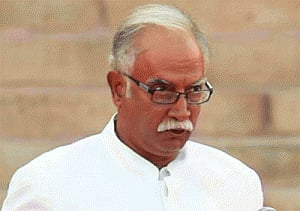 Fuel prices: Govt to request airlines to transfer benefit to passengers