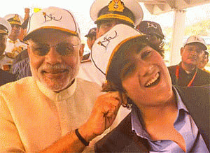 Modi pulls 'proud' Akshay Kumar's son's ear