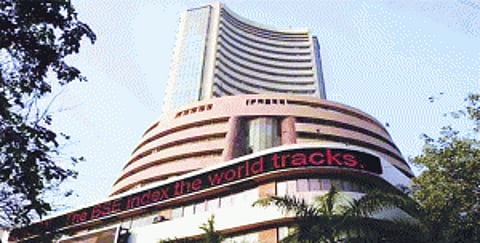 D-Street carnage wipes out Rs 3 l-Cr