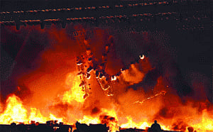 Fire guts Make in India show