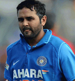 Dhoni suffers spasm, Parthiv Patel called as back-up