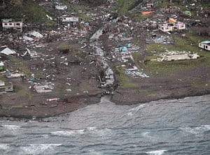India rushes aid to cyclone-hit Fiji