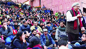 Bar politicians' visit to varsity: police to MHA