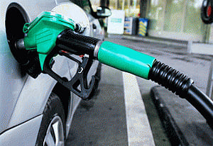 Petrol price cut Rs 3/litre; diesel costlier by Rs 1.47
