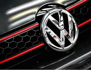 German, French prosecutors widen net in VW emissions probe