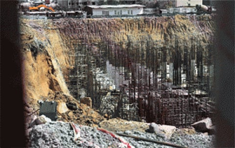 Construction site at AIIMS caves in; 2 die