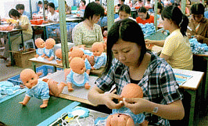 Increase in Chinese industrial output lowest since 2002