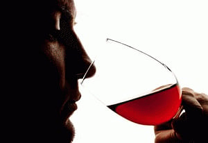 How alcohol ups breast cancer risk