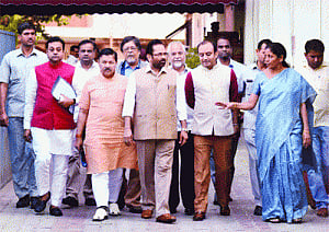 Poll panel removes Kolkata CP after BJP complaint of bias