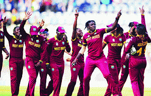 WI stun NZ, enter final
