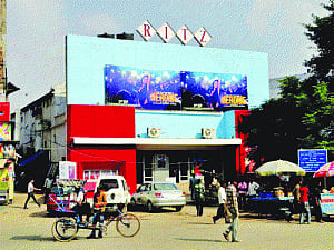 Ritz gone, single-screen hall dies lonely death