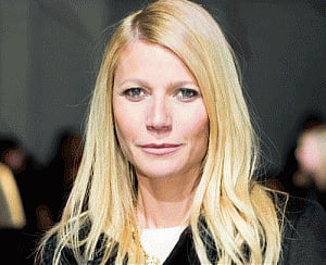 Gwyneth Paltrow gets stung by bees