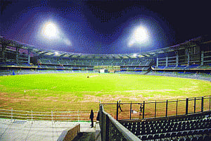 HC breather for first IPl match in Maha, rest 19 in hot water