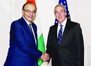 Visa fee hike discriminatory, Jaitley tells US