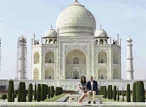 William, Kate at Taj Mahal, evoke memories of Diana's visit