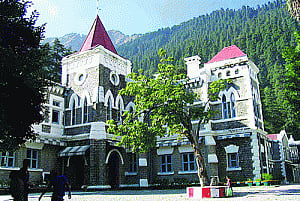 There's no king, Prez Rule under judicial review: Uttarakhand HC