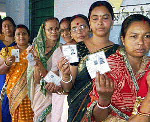 72 per cent voting till 3 PM, 7 injured in poll violence