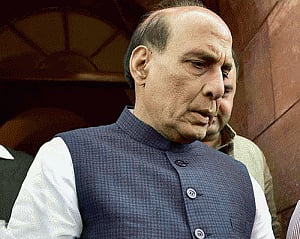 Rajnath reviews forest fire situation in Uttarakhand