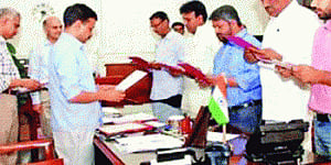 'Didn't hold office of profit'