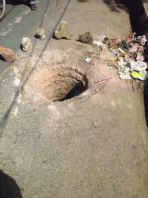 Open manhole on Bungalow Road upsets residents