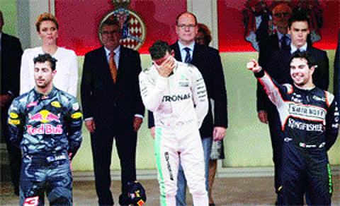 Force India excel on Hamilton's day
