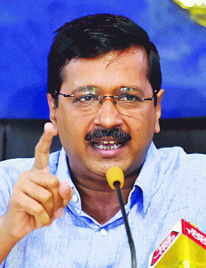 Previous BJP/Cong Govts too had Parl Secys, retorts CM