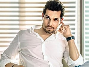 Films on sports very necessary: Randeep Hooda