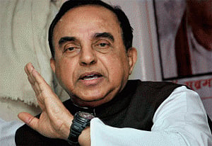 Swamy attacks Jung, says he takes instructions from Ahmed Patel