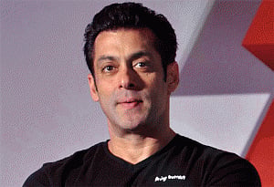 Salman unapologetic over rape remark, summons issued