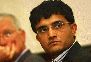 Shastri living in fool's world, says angry Sourav Ganguly